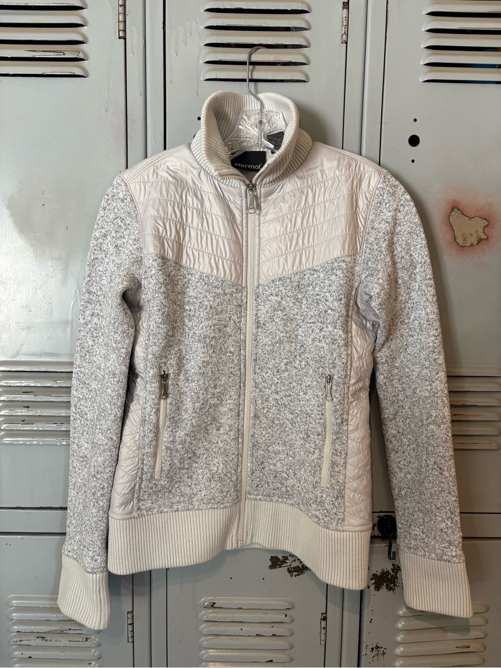 Marmot Women's Heathered Light Gray Quilted Hybrid Jacket